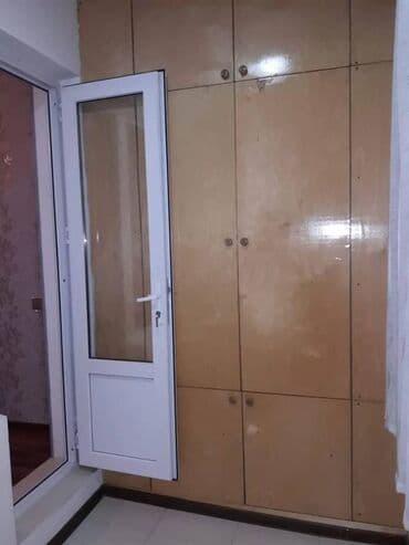 şirvan kiraye: 20yanvar metrosuna yaxın 9 mertebeli binanın 2-ci mərtəbəsində — 9