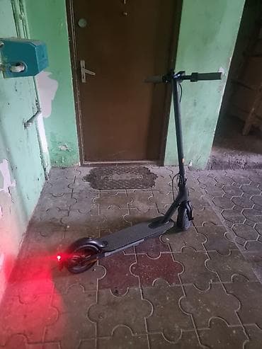 skute: İşlənmiş Elektrik samokat 8", 351 - 500 Vt, 26 - 35 km/s, Ünvandan götürmə, Ödənişli çatdırılma — 5