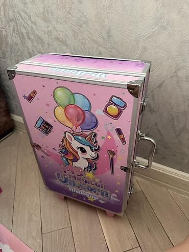 Oyun dəstləri: Uşaq makiyaj çemodanı – “My Magical Unicorn Makeup” - Rəngli, çəhrayı — 2