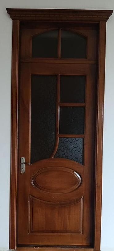 ag ciceyim xirdalan: Taxta iç qapı – şüşəli klassik model - Material: ağac (təbii taxta) — 2
