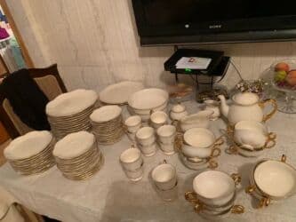 1 yaş dekoru: Farfir qablar 2000 azn e alinib 12/12 destler bawqa olkeye gedilir — 1