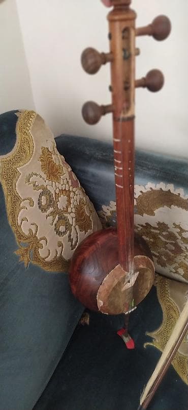 kamança satışı: SATİLİR BARTERDƏ OLAR TELEFON İLƏ ƏSASƏN APPLE BARTER OLUNUR BARTER — 3