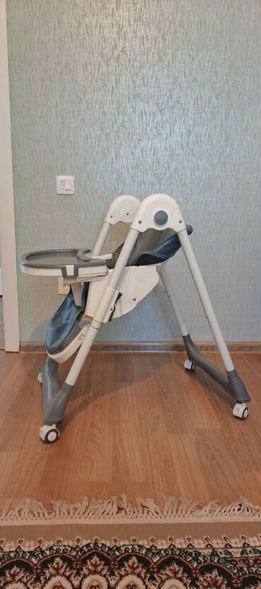 детский стол для кормления: Uşaq yemək kreslosu - Rəng: ağ–boz konstruksiya, mavi/boz oturacaq - — 1