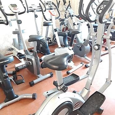 Müxtəlif çeşidlərdə idman trenajorları təklif olunur. Bunlara