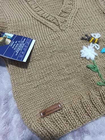 toxunma jilet: Toxunma yun jilet uşaq üçün. 3-5 yaşa. 95% yun tərkibi — 1