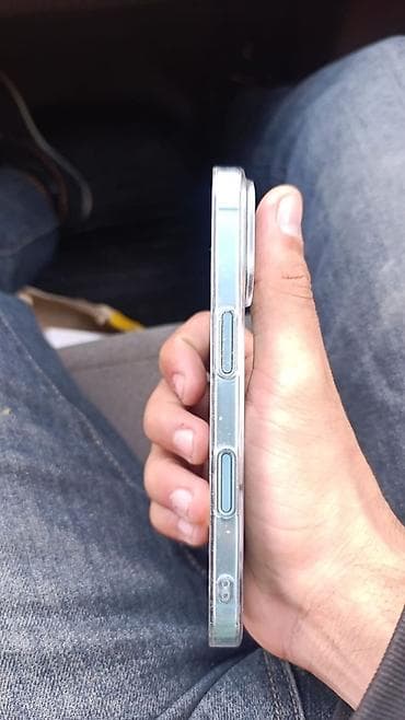 iphone 13 ikinci el: IPhone 16, 128 GB, Alpine Green, Simsiz şarj — 4