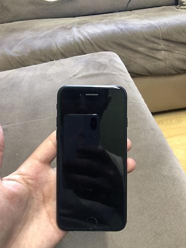 IPhone 7, Qara, Barmaq izi
