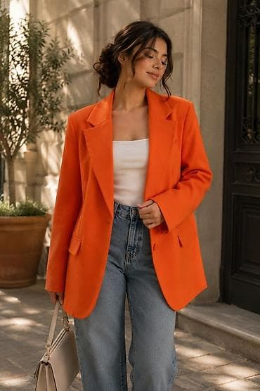 Qadın üçün parlaq narıncı rəngdə oversize blezer - Kəsim: Oversize lalafo.az -da Qadın üçün parlaq narıncı rəngdə oversize blezer - Kəsim: Oversize