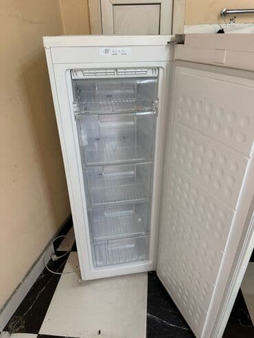 1 qapılı Uğur Soyuducu Satılır, rəng - Ağ