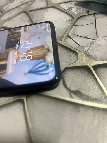 mi 17: Xiaomi Mi3, rəng - Qara, 
 Barmaq izi — 4