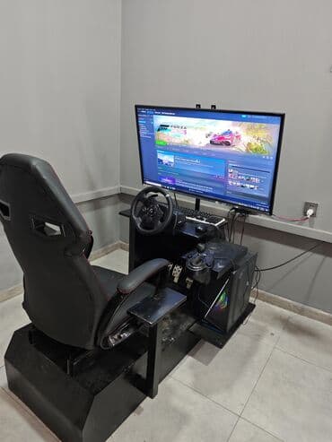 komputer şəkilləri: Barter yoxdur PC və Logitech sükan konsol satılır. Qeyd olunan qiymət — 7