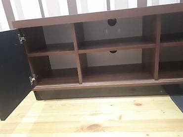 genc: 1) TV STEND ( MDF ) - İstehsal- Türkiyə -Əla vəziyyətdədir. -Uzunluq — 2