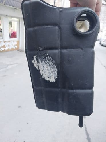 su popasi: Ford mondeo 1993-2006 su baçoku problemsi̇zdi̇r. Vatsapp var. çatı — 4