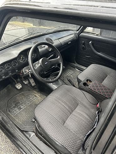 vaz rolu: VAZ (LADA) 2106: 0.6 l | 1982 il 188000 km Sedan — 5