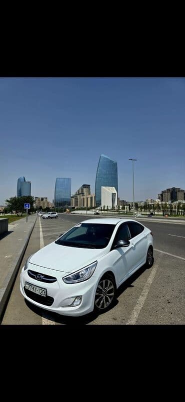 kia forte 2017: Hyundai Accent: 1.4 l | 2015 il Sedan — 4