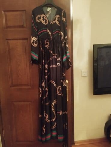 atlas don: Çatdırılma Nizami metrosu çıxışı — 1