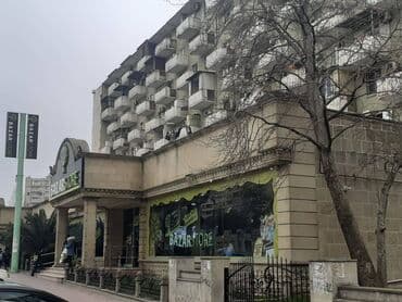 купить квартиру в ханкенди: Баку, 3 комнаты, Вторичка, м. Халглар Достлугу, 65 м² — 1