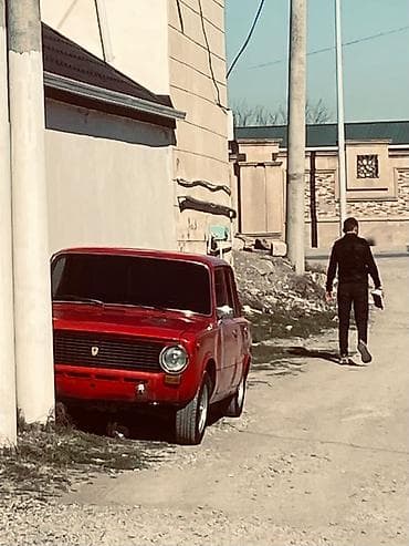 teker söken: VAZ (LADA) 2101: 0.1 l | 1976 il 10000 km Sedan — 5