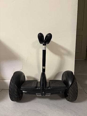 Elektrik nəqliyyatı: İşlənmiş Giroskuter 10.5", 501 - 750 Vt, 16 - 25 km/s — 3