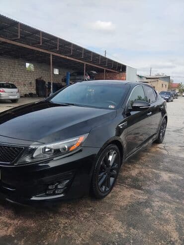 disk təkərlər: Kia Optima SXL – qara rəngli sedan - Kuzov: 4 qapılı sedan, qara — 4