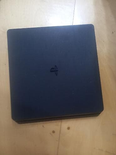 bk 2000 kondisioner: PlayStation 4 Slim komplekti Paketə daxildir: - PS4 Slim konsolu — 3