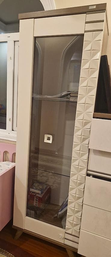 İşlənmiş, Açılan, 1 qapı Düz dolab, Qorka