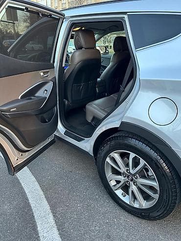 teker satişi: Hyundai Santa Fe: 2 l | 2014 il Ofrouder/SUV — 5