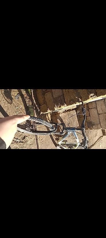 Elektrik nəqliyyatı: Dağ velosipedi – klassik çərçivə və iri dişli təkərlər - Çərçivə: sərt — 1