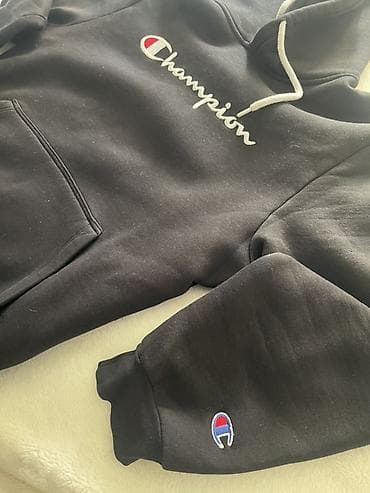 pencek qara: Champion kapüşonlu svitşot - Rəng: qara - Ön hissədə iri “Champion” — 3