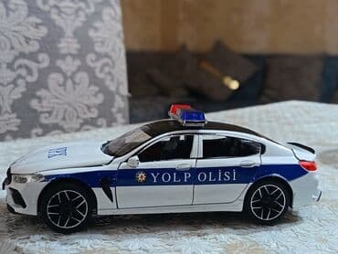 qolf topu: Yol Polisi (YPX) dizaynlı metal oyuncaq avtomobil modeli - Korpus — 4