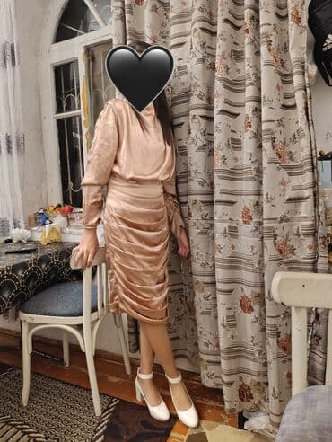 белые вечерние платья: Qiymətləri:mavi don 15 Köynək 10 Ziyafət donu 70 manata alınıb heç — 3