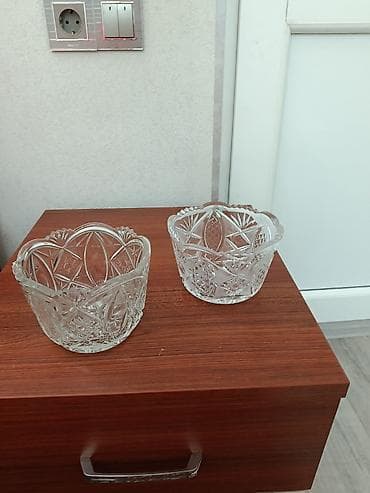 resim seti: Vintage xrustal qablar — 2 ədəd - SSRİ dövrünə aid, əl işi oyma — 2