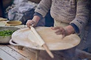 satici is: Aşpaz tələb olunur, Qutabçı — 1