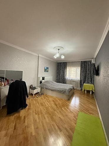 30 mine evler: – geniş, işıqlı və tam mebellidir - Plan: 3 otaq, geniş qonaq/yataq — 6