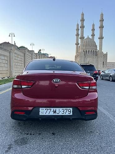 klas 6: Kia Rio: 1.6 l | 2019 il Sedan — 3