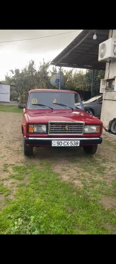 ваз 2107 азербайджан: LADA 2107 sedan – qırmızı rəng Xüsusiyyətlər: - Kuzov: 4 qapılı — 1