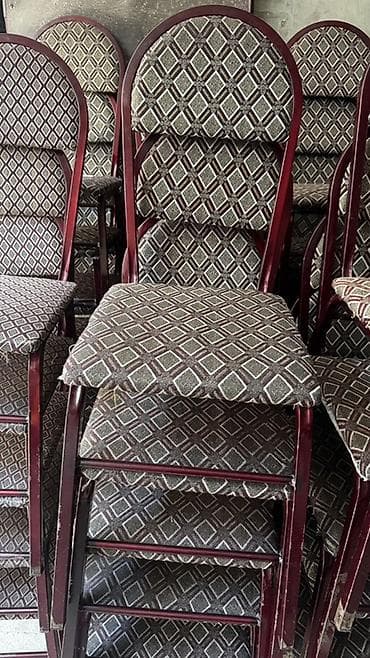 stulu: Təklif: Toplu şəkildə metal karkaslı, yumşaq oturacaqlı tədbir — 4