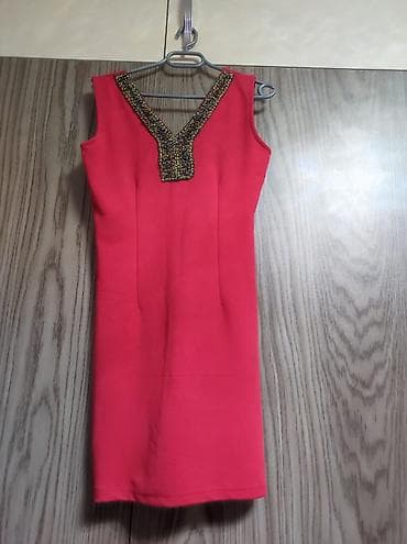 mattpear m plus: Qırmızı qolsuz qısa don - Rəng: parlaq qırmızı - Model: qolsuz — 1