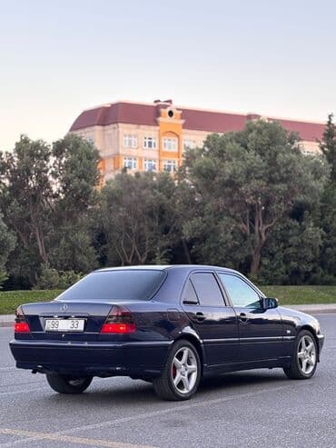 mersedes yan guzgulər: Mercedes-Benz C 180: 1.8 l | 1998 il Sedan — 6