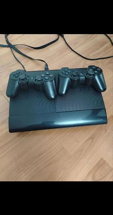 iphone8 plas: PlayStation 3. satılır əla vəziyyətdədir heç bir prablemi yoxdur — 1