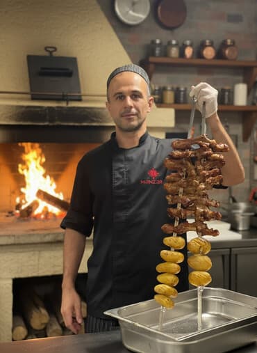 Milli ve Turk kabablarını mükəmməl şəkildə bilirəm. Bağ evlərinə ve