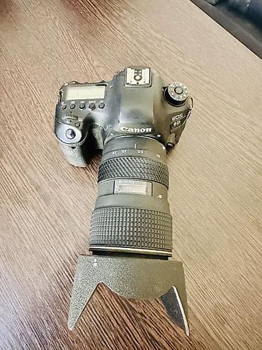 canon 6d mark ii: Canon EOS 6D Mark II + Tamron SP 90mm F/2.8 Di Macro 1:1 (Model 272E) — 2