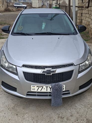 kia sorento 2015 qiymeti: Chevrolet Cruze: 1.4 l | 2014 il 286000 km Sedan — 1