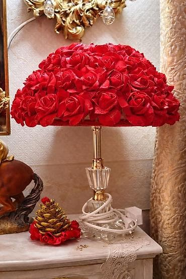 l herfi bezekli: Qırmızı güllü dekorativ abajur - Üst hissə: Tamamilə qırmızı — 2