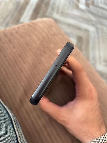 çanta: Samsung Galaxy A24 4G, 128 GB, rəng - Qara, İki sim kartlı — 2
