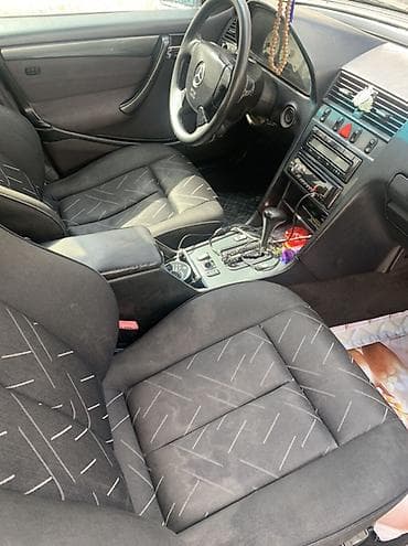 mersedes g 63: Mercedes-Benz C 200, 97 ci il, kraskasi gün vurduqu üçün lakı — 5