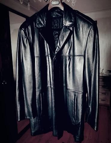 İtalia.Milan.
Təbii,Dəri.
48,50,(R)
Boy,185,sm — 1