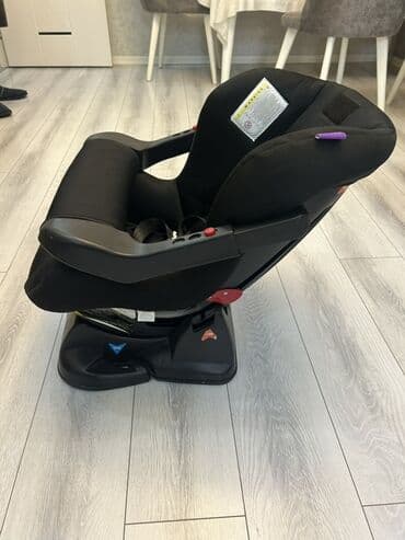 столик для автокресла: Uşaq avtomobil oturacağı - Rəng: qara - Korpus: möhkəm plastik baza — 1