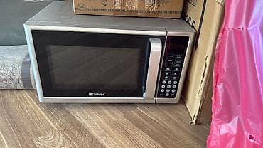 Məişət texnikası: Mikrodalğalı soba Silver, Ayrıca dayanan, Mikrodalğalar ilə, rəng - Gümüşü — 1