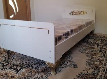 воздушная кровать: Новый, Односпальная кровать, Без подьемного механизма, С матрасом, Без выдвижных ящиков — 1